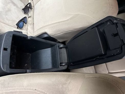 Used 2015 Jeep Cherokee Latitude FWD image 20