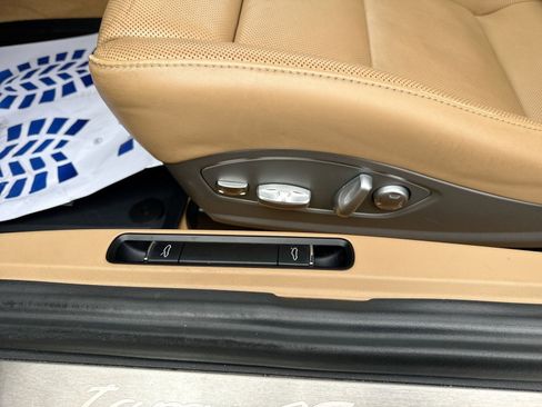 Used 2015 Porsche 911 Targa 4S image 14