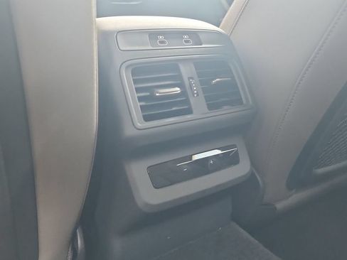 Used 2025 Audi Q5 Premium Plus AWD/4WD image 20