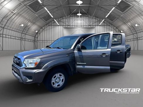 Used 2013 Toyota Tacoma 2WD Double Cab w/ SR5 Pkg image 11