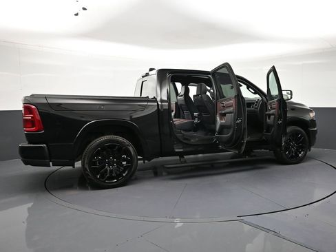 Used 2026 RAM 1500 Limited AWD/4WD image 31