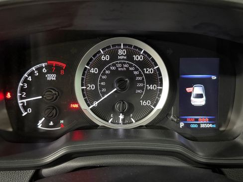 Used 2022 Toyota Corolla LE image 18