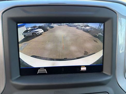 Used 2023 Chevrolet Silverado 2500 Custom w/ Custom Value Package image 19