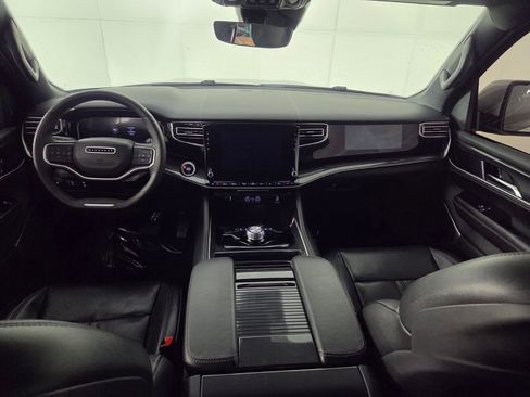 Used 2022 Jeep Wagoneer Series I w/ Premium Group I image 27