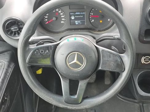 Used 2019 Mercedes-Benz Sprinter 170 image 8