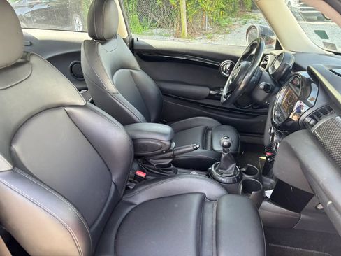 Used 2017 MINI Cooper S FWD image 15