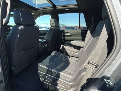 Used 2022 GMC Yukon SLT w/ SLT Premium Package AWD/4WD image 26