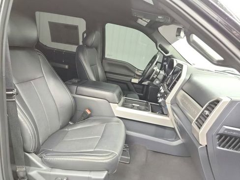 Used 2022 Ford F250 Lariat image 33