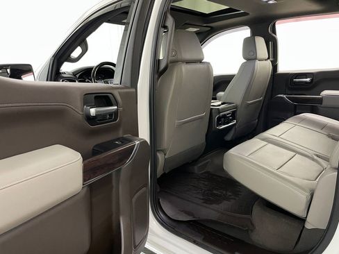 Used 2019 GMC Sierra 1500 SLT w/ SLT Premium Package AWD/4WD image 47