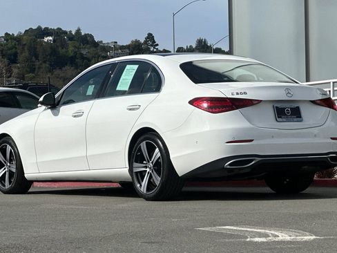 Used 2025 Mercedes-Benz C 300 4MATIC Sedan image 6