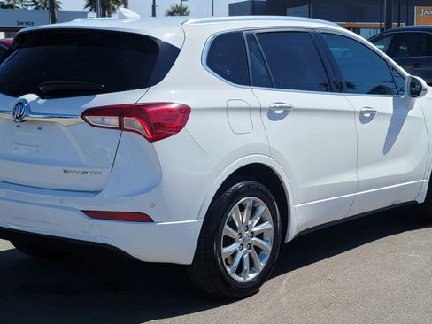 Used 2020 Buick Envision Essence FWD image 2