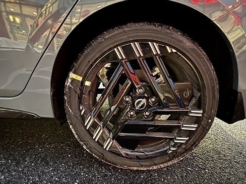 New 2026 Nissan Sentra SR w/ SR Premium Package image 16