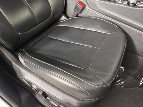 Used 2021 Jeep Grand Cherokee L Limited AWD/4WD image 31