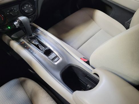 Used 2022 Honda HR-V LX image 26