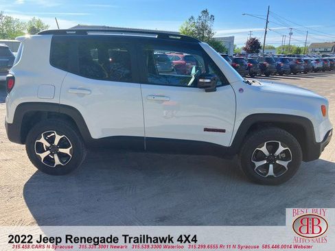 Used 2022 Jeep Renegade Trailhawk w/ Trailer Tow Group AWD/4WD image 8