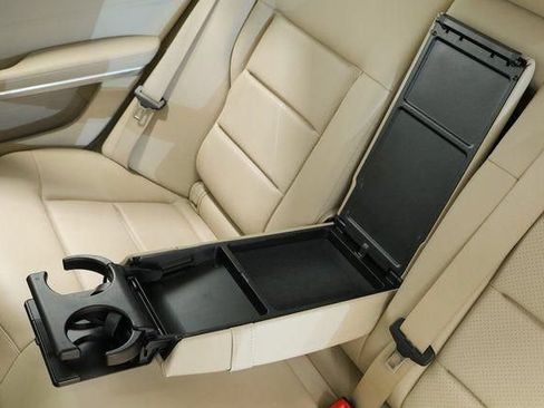 Used 2015 Mercedes-Benz E 350 Sedan image 41