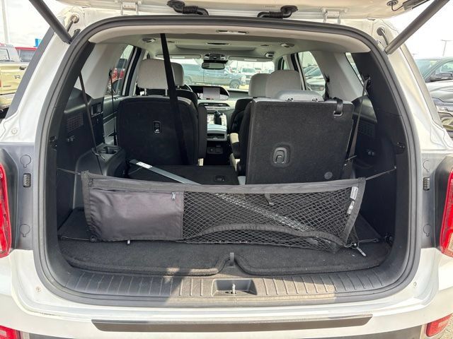 Used 2021 Hyundai Palisade SEL w/ Convenience Package AWD/4WD image 9