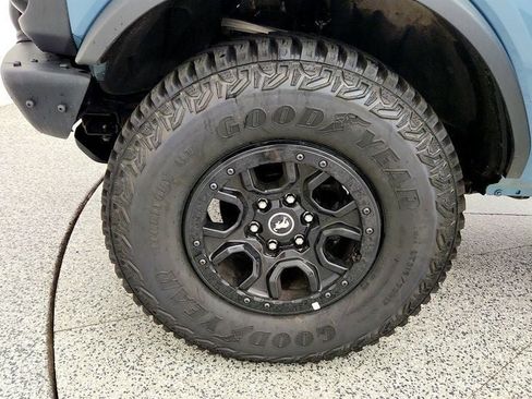 Used 2023 Ford Bronco Wildtrak AWD/4WD image 9