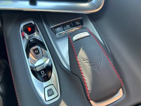 Used 2023 Chevrolet Corvette Stingray Premium Cpe w/ Battery Protection Package RWD image 18