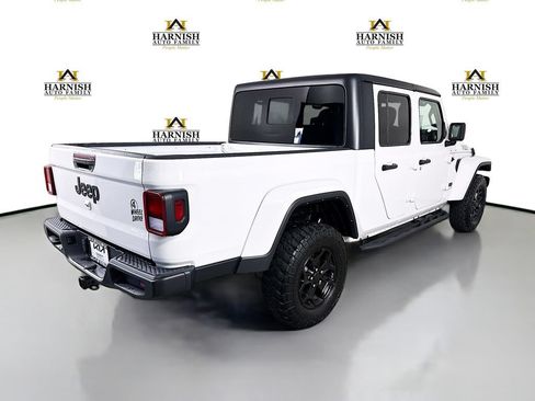 Used 2022 Jeep Gladiator Sport AWD/4WD image 7