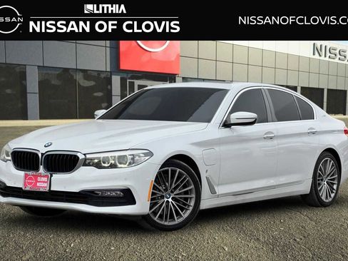 Used 2018 BMW 530e w/ Premium Package 2 image 1