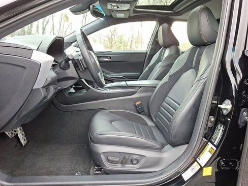 Used 2019 Toyota Avalon XSE w/ Protection Package image 13