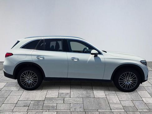 Certified 2025 Mercedes-Benz GLC 300 image 8