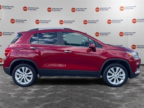 Used 2020 Chevrolet Trax Premier image 6