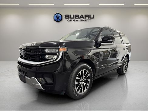 Used 2025 Ford Expedition Platinum AWD/4WD image 1