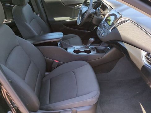 Used 2020 Chevrolet Malibu LT FWD image 21