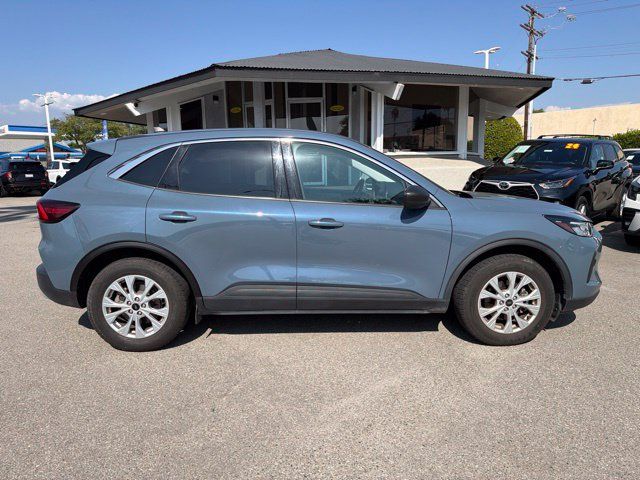 Used 2024 Ford Escape Active FWD image 8