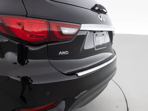 Used 2019 INFINITI QX60 Luxe w/ Essential Package AWD/4WD image 16