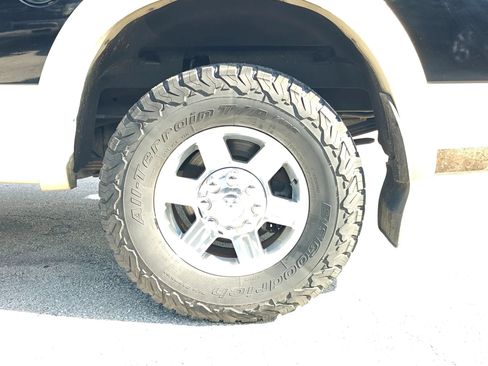 Used 2011 RAM 2500 Laramie RWD image 24