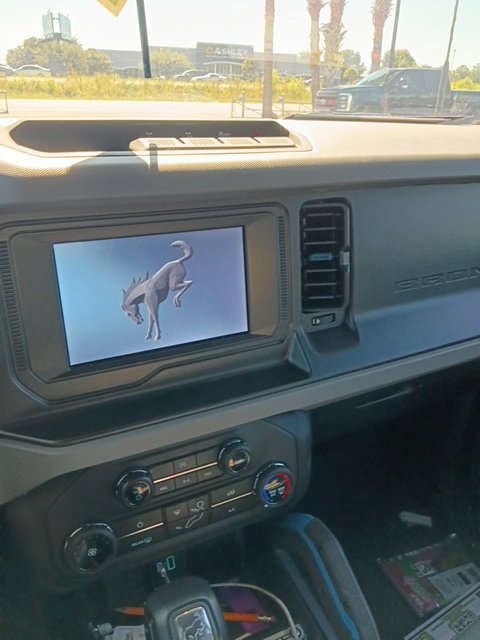 Used 2023 Ford Bronco Black Diamond AWD/4WD image 14