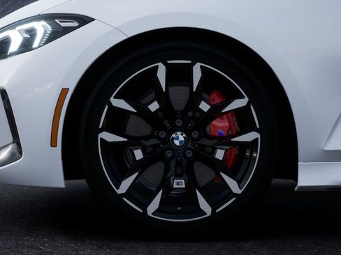 New 2026 BMW 330i Sedan w/ M Sport Package RWD image 31