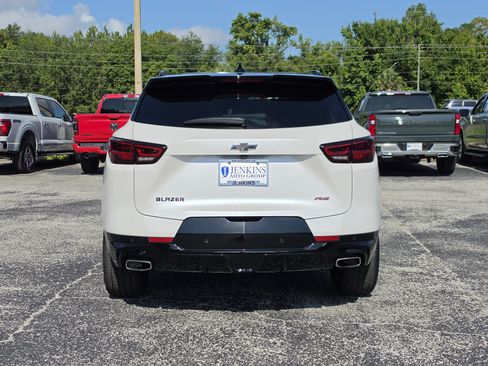Used 2023 Chevrolet Blazer RS FWD image 6