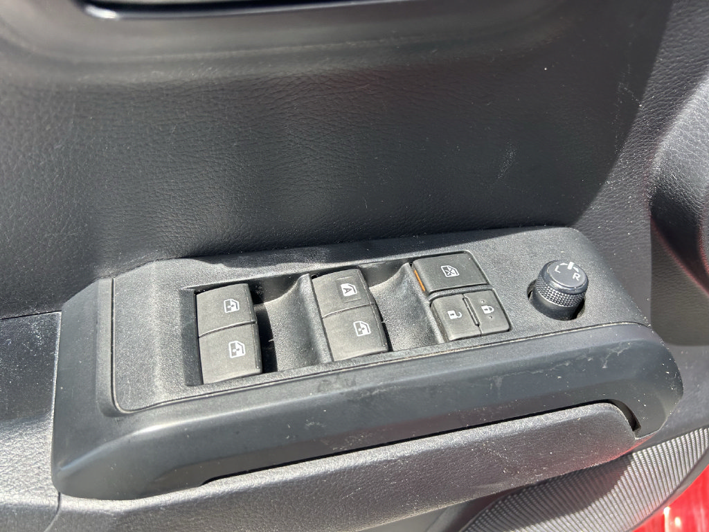 Used 2020 Toyota Tacoma SR w/ SR Convenience Package RWD image 22