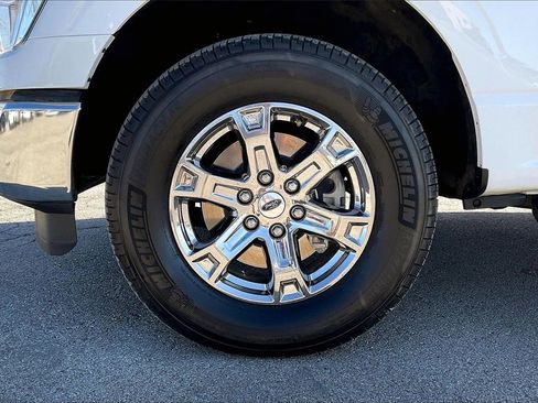 Used 2023 Ford F150 XLT w/ XTR Package image 8