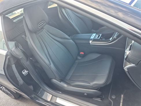 Used 2025 Mercedes-Benz CLE 300 4MATIC Cabriolet image 17