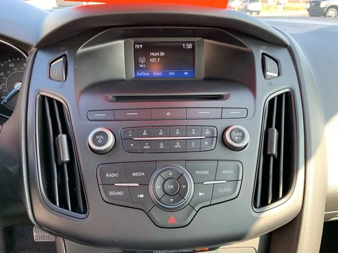 Used 2016 Ford Focus SE image 16