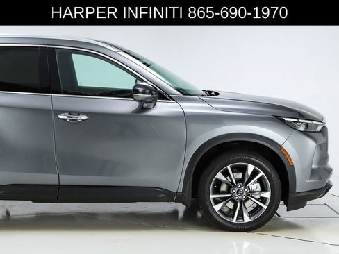 Used 2023 INFINITI QX60 Luxe w/ Vision Package image 13