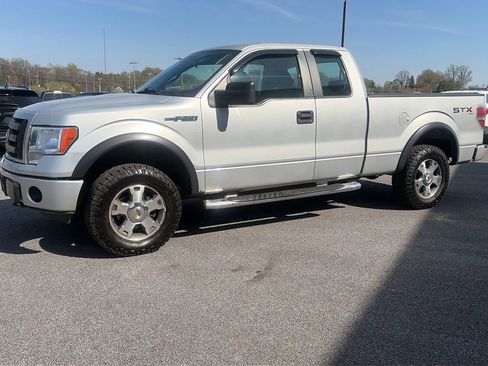 Used 2009 Ford F150 STX image 3
