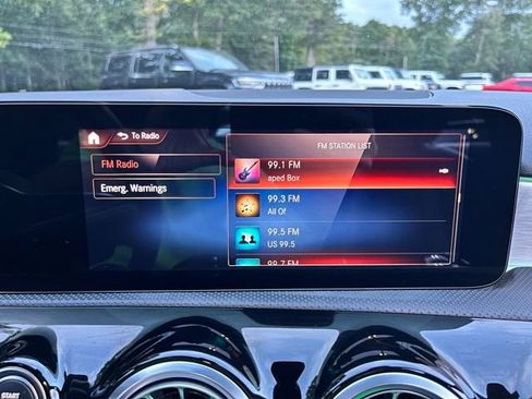 Used 2022 Mercedes-Benz A 220 4MATIC image 28