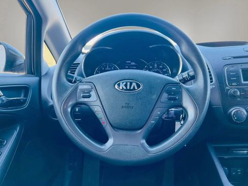 Used 2016 Kia Forte LX w/ Protection Package FWD image 17