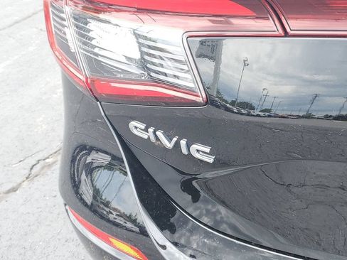Used 2025 Honda Civic Sport image 7