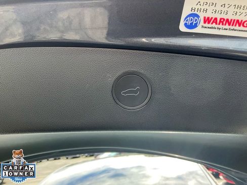 Used 2023 Tesla Model 3 Standard Range image 10