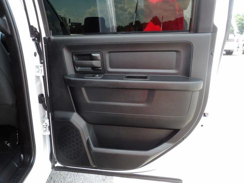 Used 2025 RAM 3500 Tradesman AWD/4WD image 32