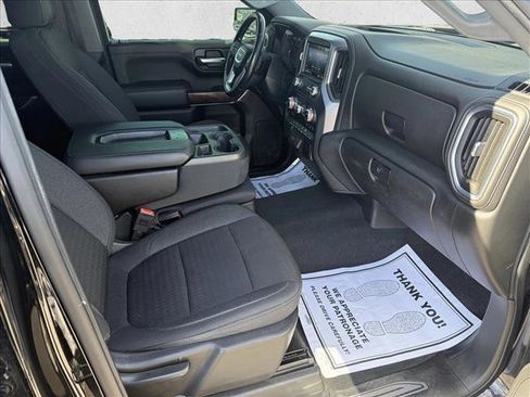 Used 2020 GMC Sierra 1500 Elevation w/ Elevation Value Package image 12