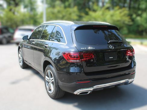 Used 2020 Mercedes-Benz GLC 350e 4MATIC image 7