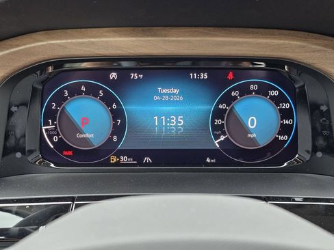 New 2026 Volkswagen Atlas SE FWD image 13